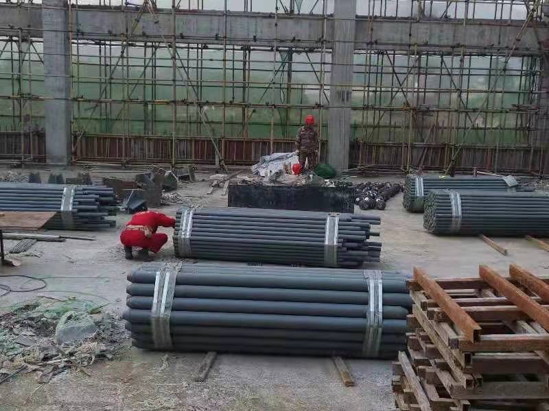 报告厅网架施工现场